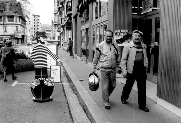 <Saint-Etienne>