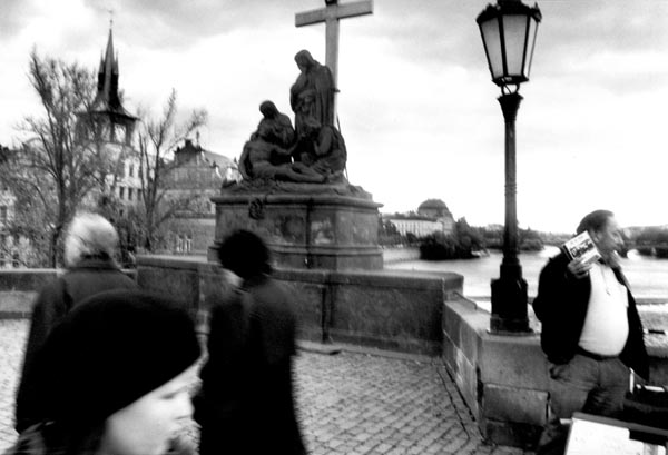 <Prague>